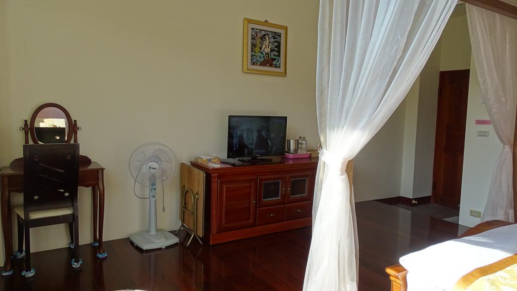 Emoonten Homestay Sanzhi Buitenkant foto