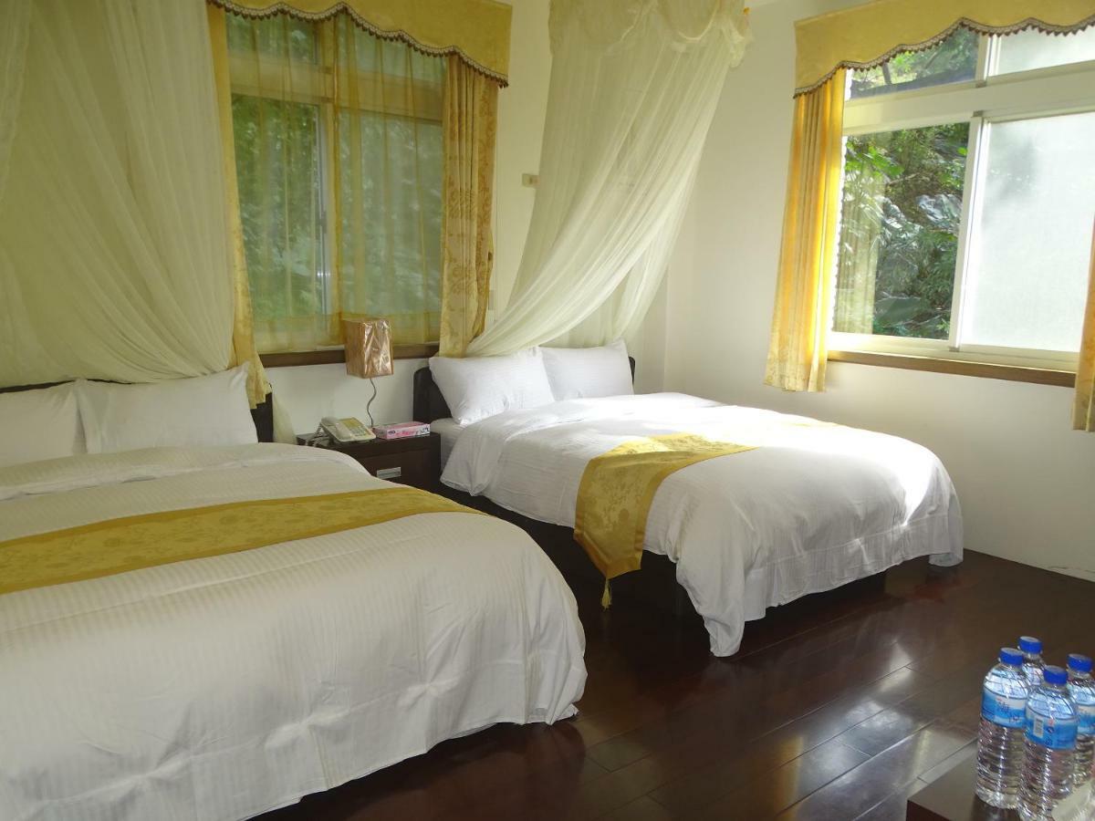 Emoonten Homestay Sanzhi Buitenkant foto