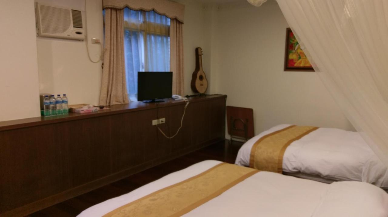 Emoonten Homestay Sanzhi Buitenkant foto